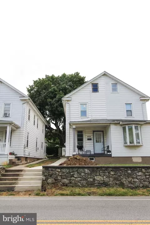 464 Park Ave, Hershey, PA 17033