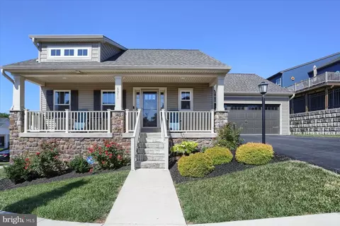 6071 Station Circle Rd, Harrisburg, PA 17111