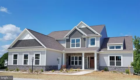 1017 Edorma Ct, Harrisburg, PA 17112