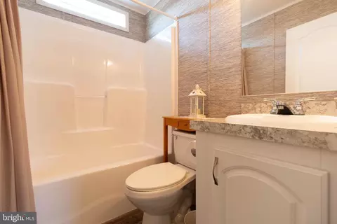 130 E High St, Middletown, PA 17057 photo 8