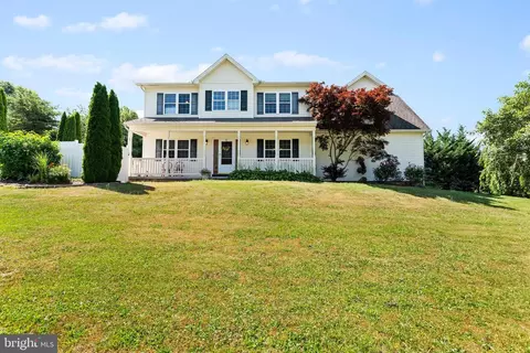 1750 Hunt Glen Rd, Dauphin, PA 17018