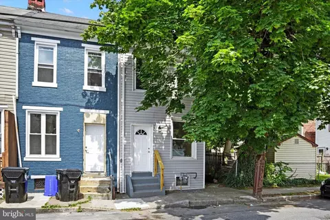 2009 Logan St, Harrisburg, PA 17102