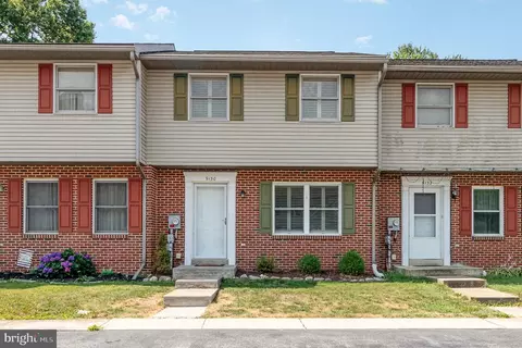 9130 Joyce Ln, Hummelstown, PA 17036