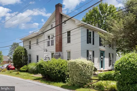 186 N Harrisburg St, Oberlin, PA 17113