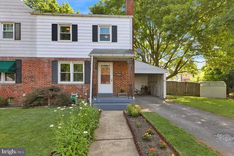 325 Elm Ct, Middletown, PA 17057