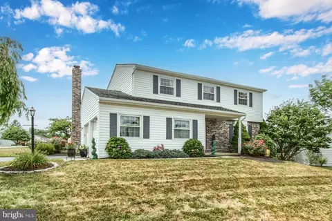 112 Thomas St, Harrisburg, PA 17112