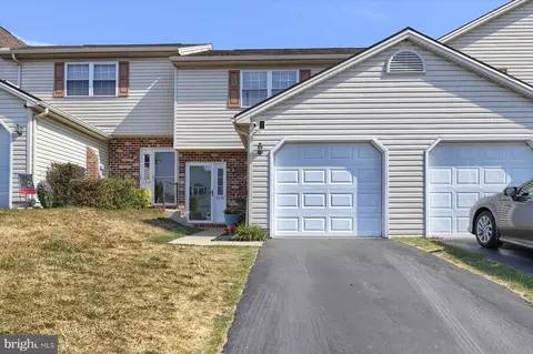 7250 Clearfield St, Harrisburg, PA 17111
