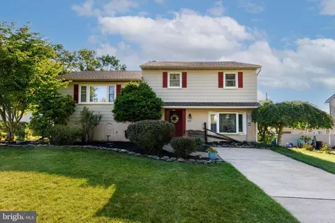 514 Kingston Rd, Harrisburg, PA 17112