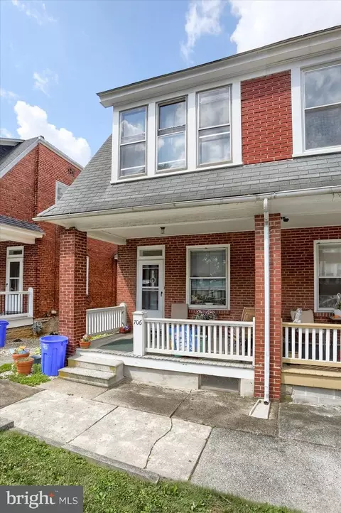706 Melrose St, Harrisburg, PA 17104