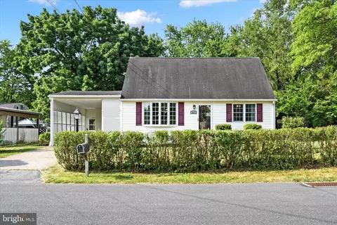 6217 Nassau Rd, Harrisburg, PA 17112
