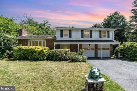 1501 Pelham Rd, Harrisburg, PA 17110