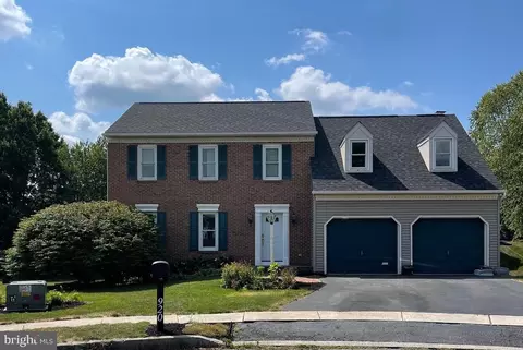 920 Bruton Cv, Hummelstown, PA 17036