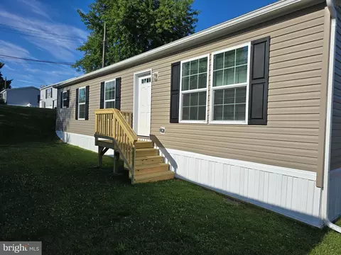 3591 Mobile Rd, Harrisburg, PA 17109