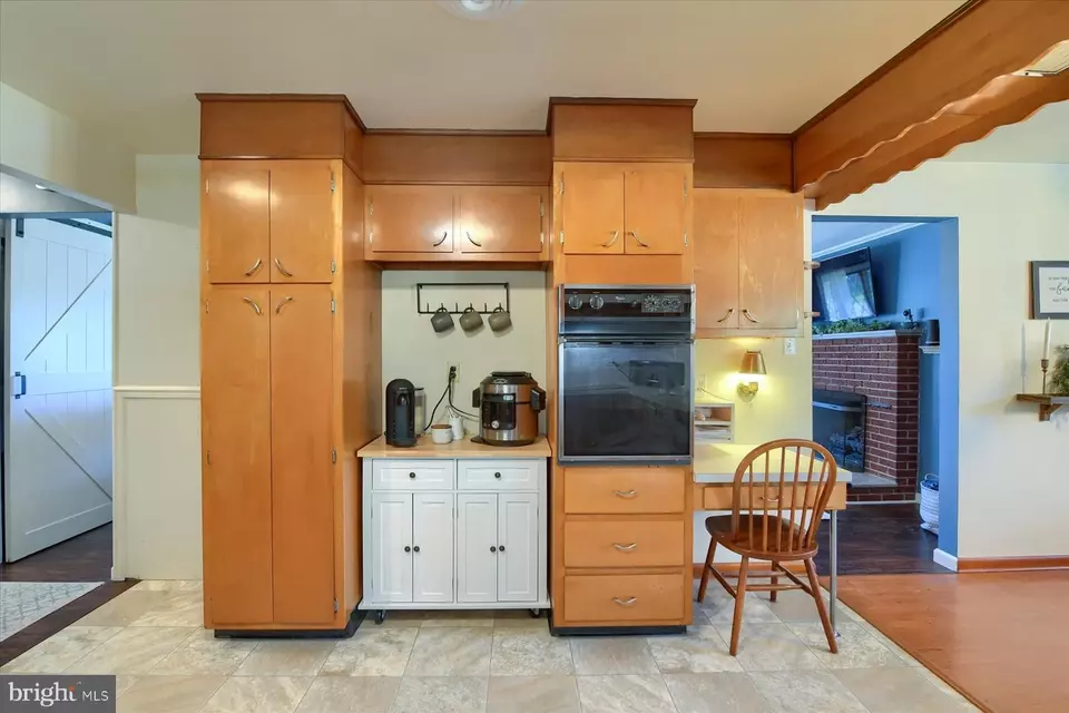 Kitchen - 500 Walnut Rd, Harrisburg, PA 17113 photo 3 of 3