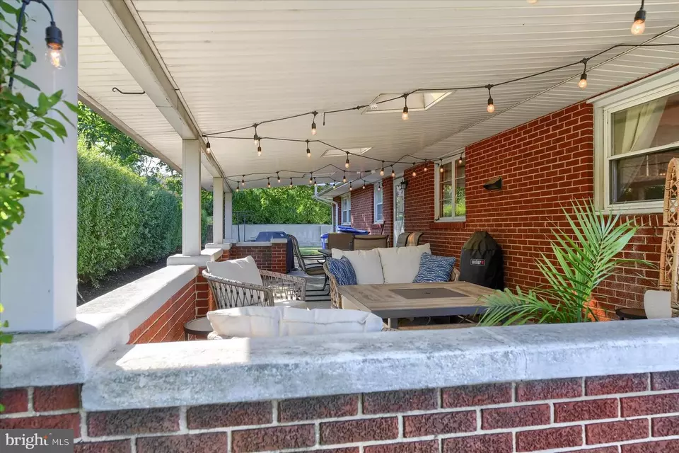 Exterior - 500 Walnut Rd, Harrisburg, PA 17113 photo 5 of 7