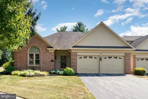 162 Buttercup Ct, Hershey, PA 17033