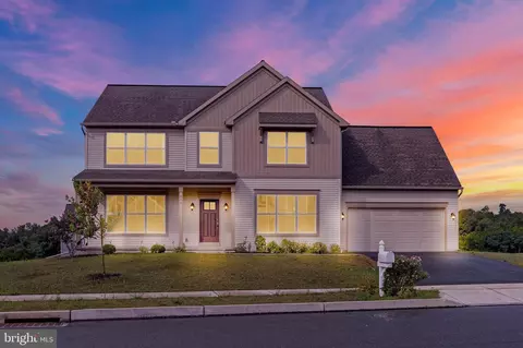 654 Barbara Dr, Harrisburg, PA 17111