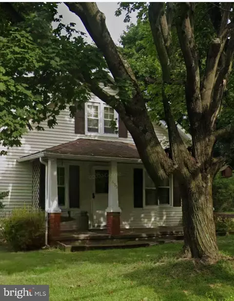 655 Stauffers Church Rd, Palmyra, PA 17078
