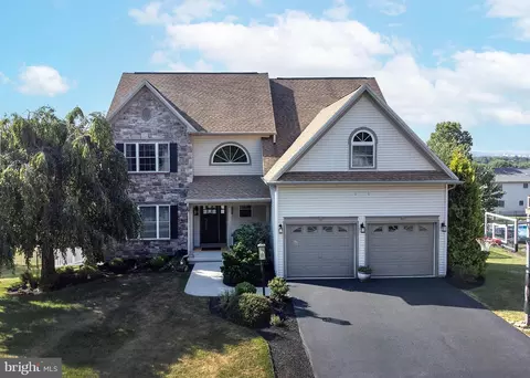 2109 Chatham Way, Harrisburg, PA 17110