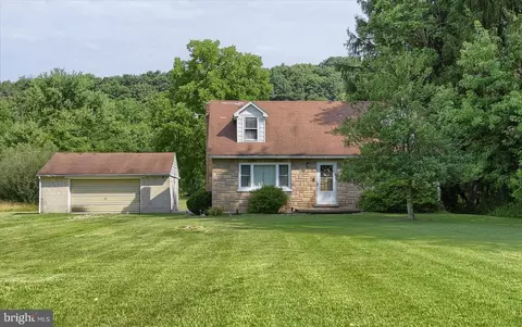 1600 Fishing Creek Valley Rd, Harrisburg, PA 17112