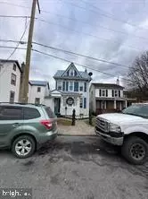 608 S 2nd St, Lykens, PA 17048