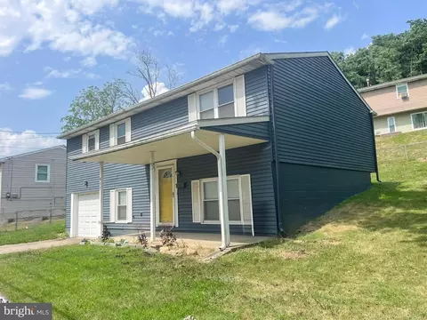 611 S 2nd St, Steelton, PA 17113