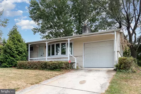 4611 Coventry Rd, Harrisburg, PA 17109