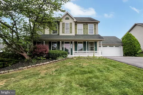 2212 Aspen Way, Harrisburg, PA 17110