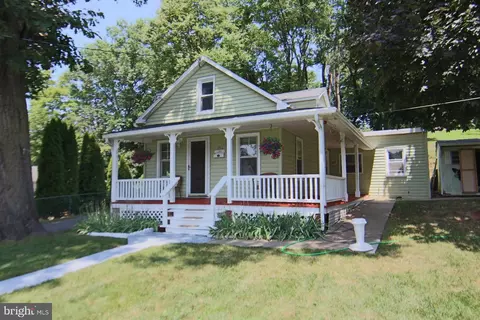 356 Market St, Highspire, PA 17034