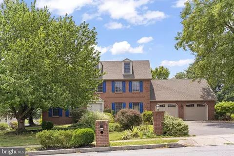 1410 Heritage Sq, Middletown, PA 17057