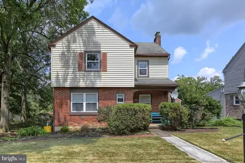 2930 Locust Ln, Harrisburg, PA 17109