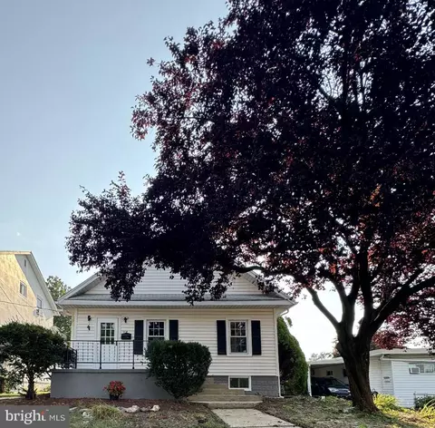 214 N 32nd St, Harrisburg, PA 17111