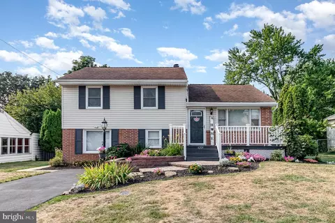 6221 Jerome Blvd, Harrisburg, PA 17112