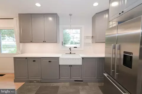 Kitchen - 329 E Granada Ave, Hershey, PA 17033 photo 2 of 4