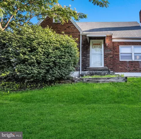 2673 S 2nd St, Steelton, PA 17113