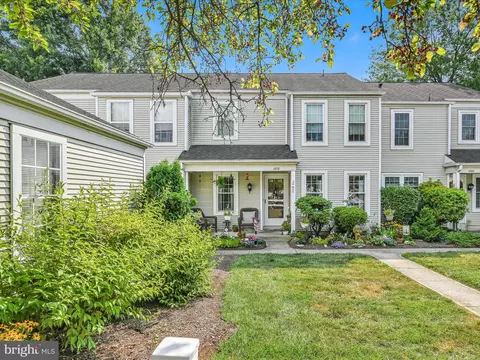 1978 Wexford Rd, Palmyra, PA 17078