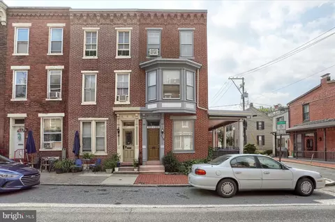 113 Cumberland St, Harrisburg, PA 17102