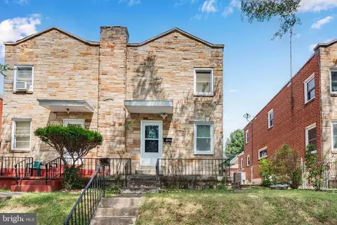 1932 Holly St, Harrisburg, PA 17104