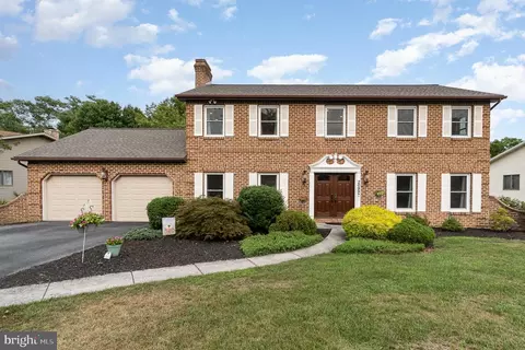 2099 Fairway Ln, Harrisburg, PA 17112