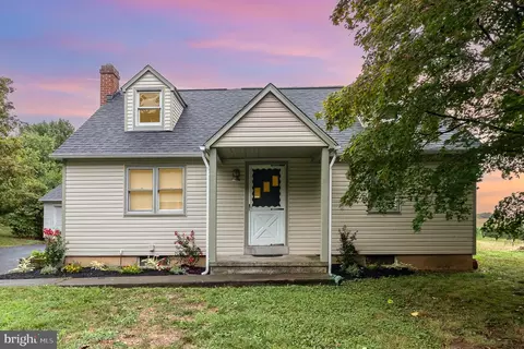 730 Cockley Rd, Harrisburg, PA 17111