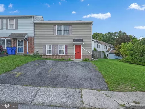 7968 Somerset St, Hummelstown, PA 17036