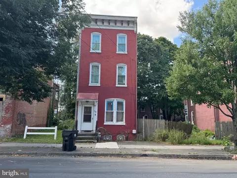2218 N 6th St, Harrisburg, PA 17110