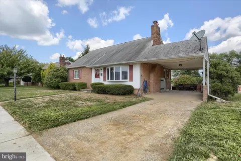 4606 Oxford Rd, Harrisburg, PA 17109