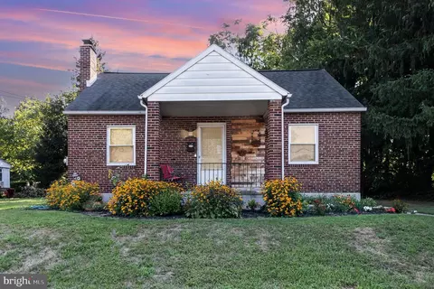 633 S 26th St, Harrisburg, PA 17111