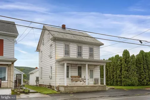 308 E Market St, Gratz, PA 17030