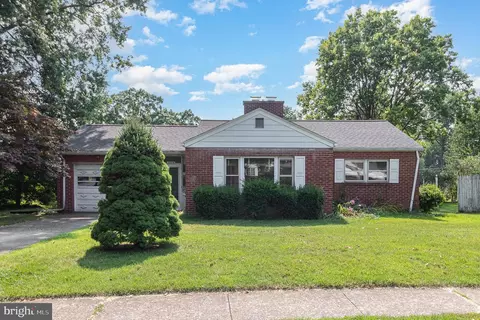 3709 Elder Rd, Harrisburg, PA 17111