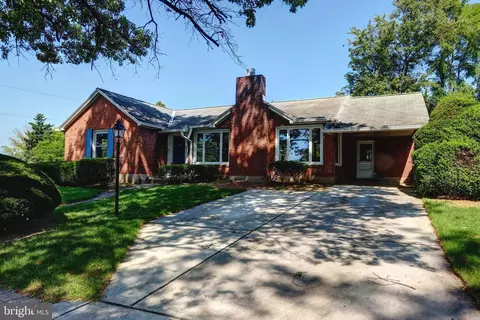 3400 Cloverfield Rd, Harrisburg, PA 17109