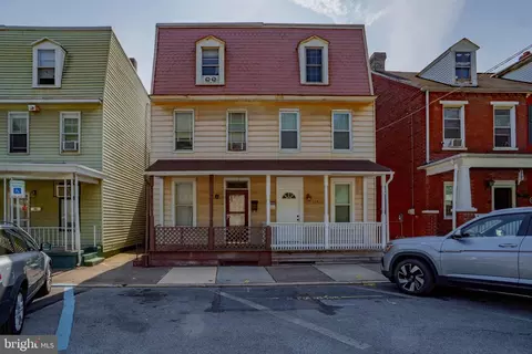 714 S 2nd St, Steelton, PA 17113