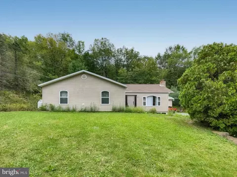 9754 Route 209, Williamstown, PA 17098