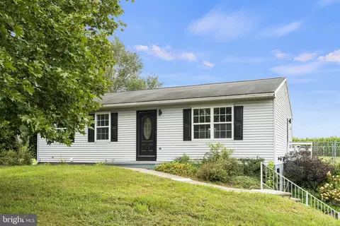 17 Union Church Rd, Halifax, PA 17032